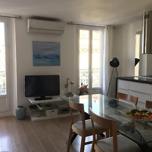 Le 29 尼斯